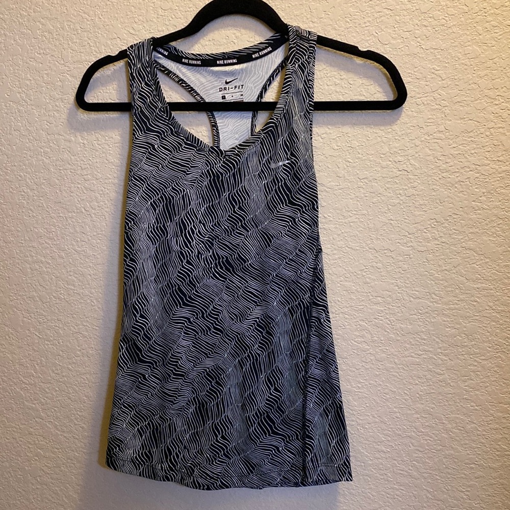 Nike size small running tank